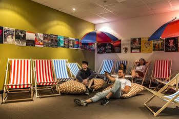 Hostel Yha Adelaide