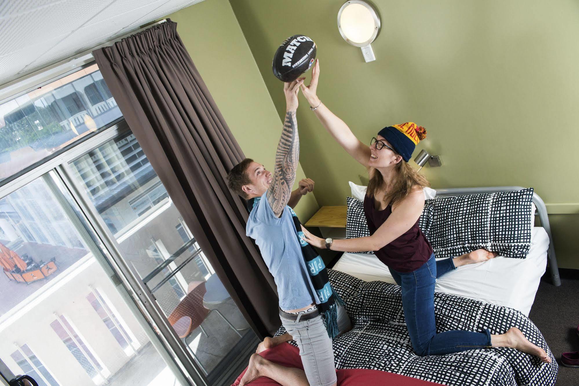 Hostel Yha Adelaide